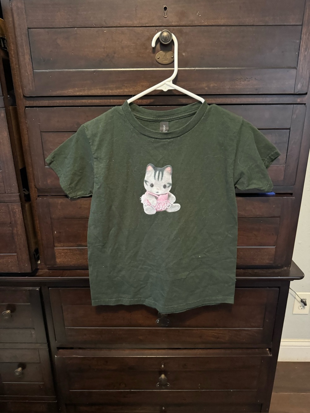 a.n.a Kids Dark Green Tee with Cute Cat Graphic